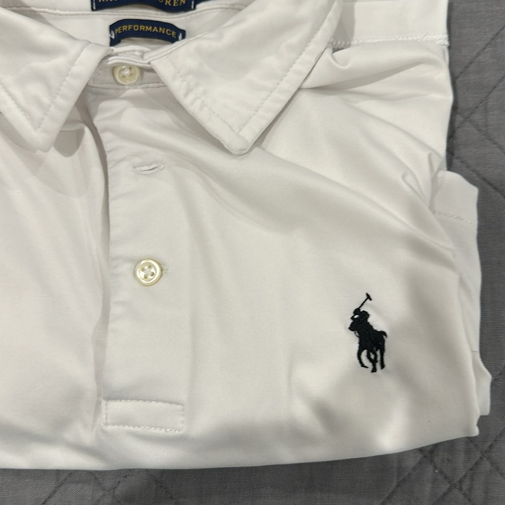 Polo - Picture 3 of 3